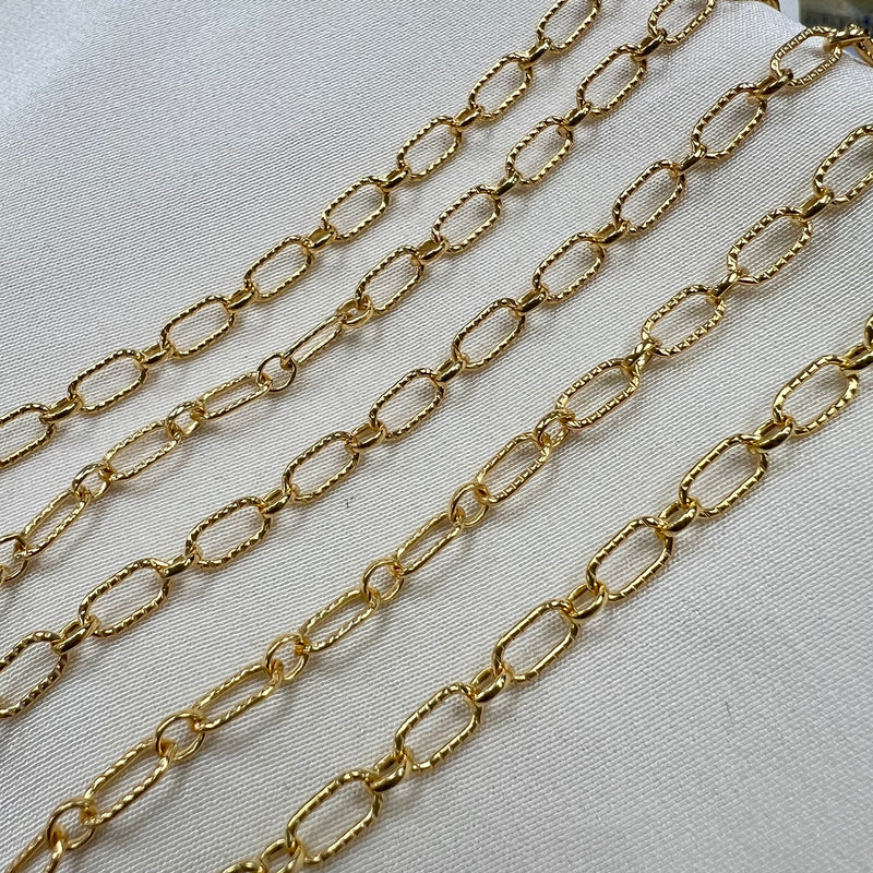 CX48-T: 3mm Textured Oval Alternating Chain by the foot