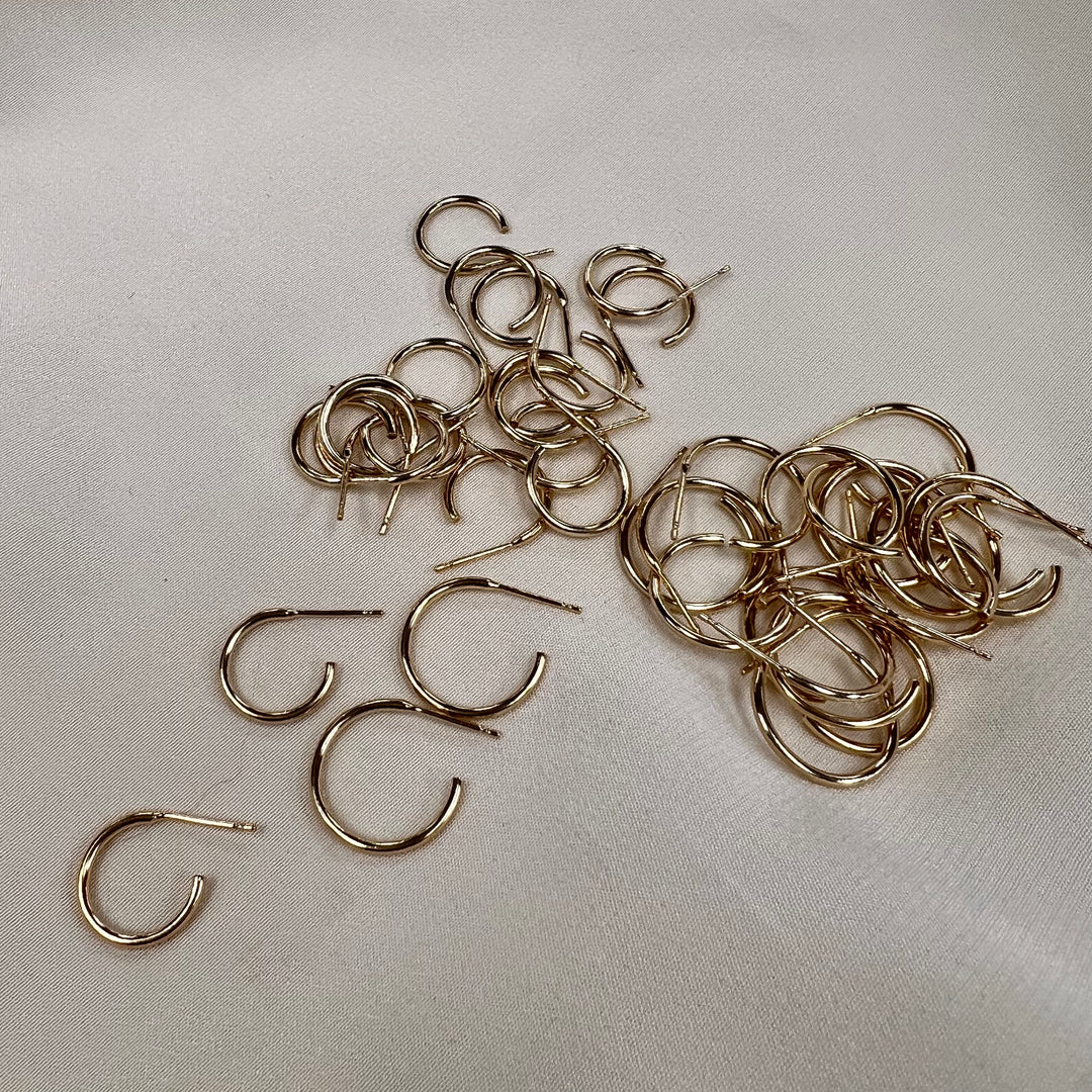 OT-2E06 - 3/4 C Post 14kt Gold Filled Earrings (1 Pair)