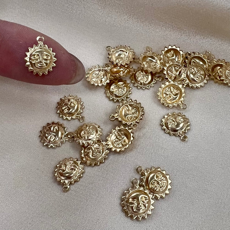 CH05 Sun 8mm Wide 14kt Gold Filled Charms (Pack of 3)
