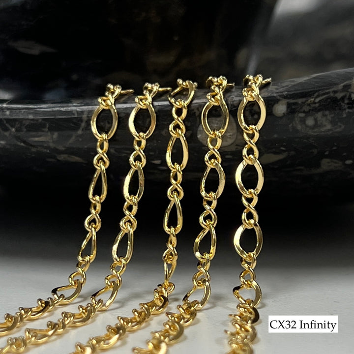 CX32: 4mm Figure 8 / Infinity Chain the Foot