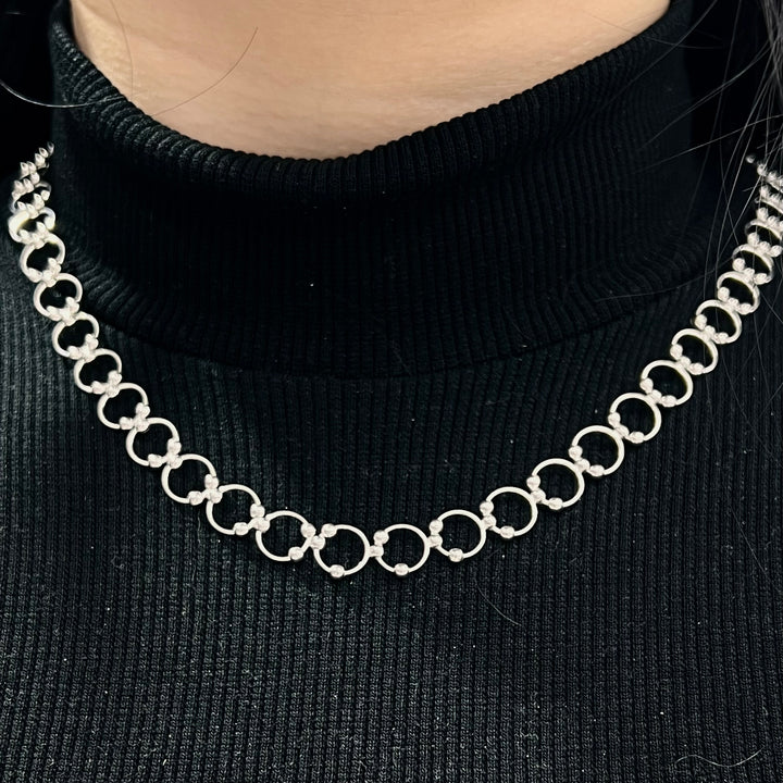 Circle with Bead Chain