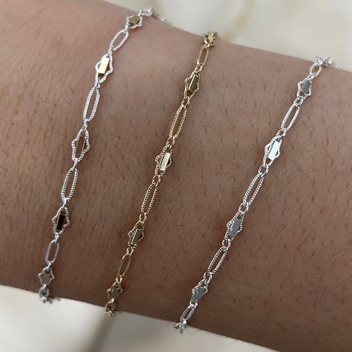 CX34: 2.5mm Hamsa Chain by the foot