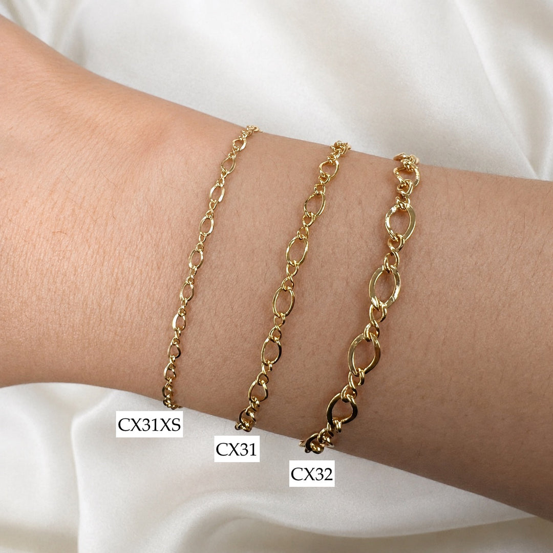 CX31XS - Baby Figure 8 / Infinity Chain by the foot
