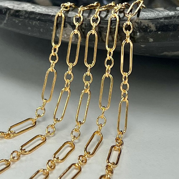 CX39: Long + Short 3.3mm PC chain by the foot