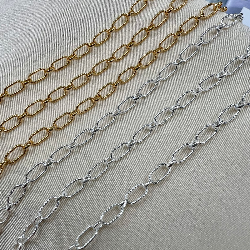 CX48-T: 3mm Textured Oval Alternating Chain by the foot