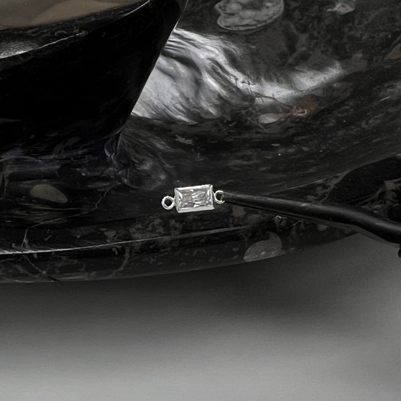 CN48 - 3x5 Rectangle CZ Connector