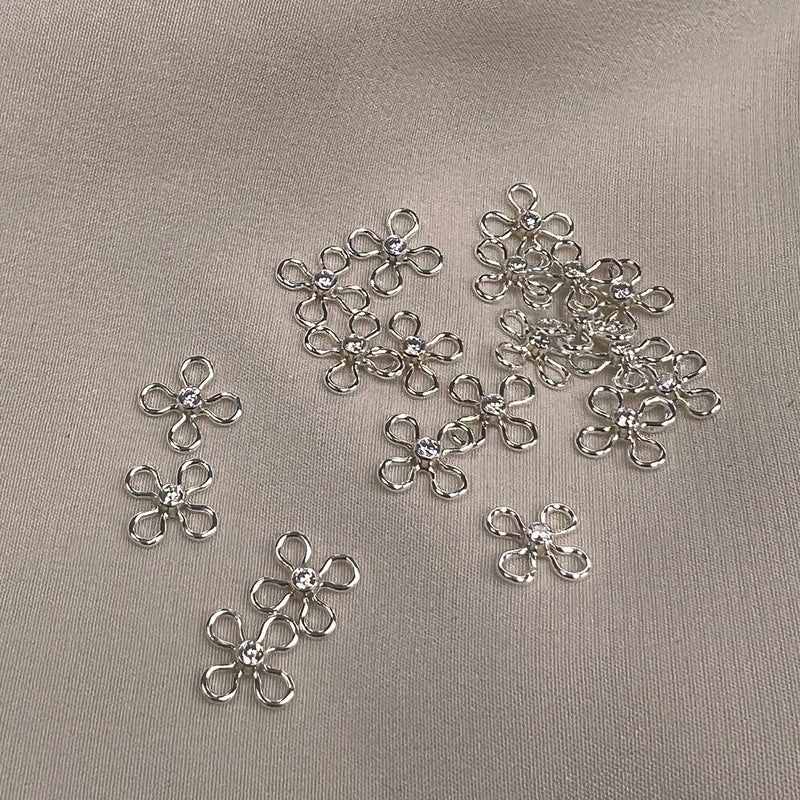 Flower 7.5mm wide Connector 
