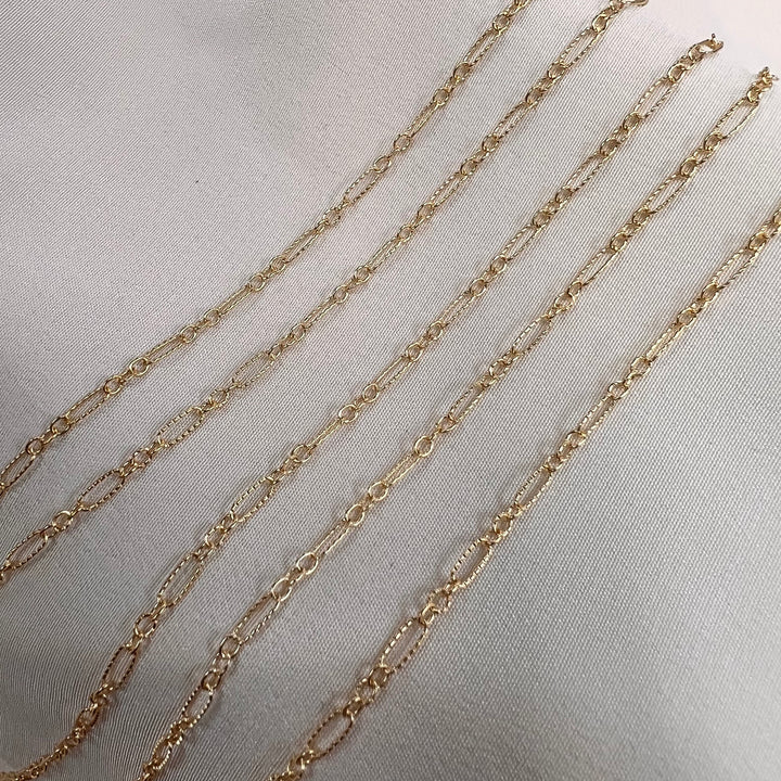 CX40: Long + Short 2.2mm Paperclip Textured chain by the foot