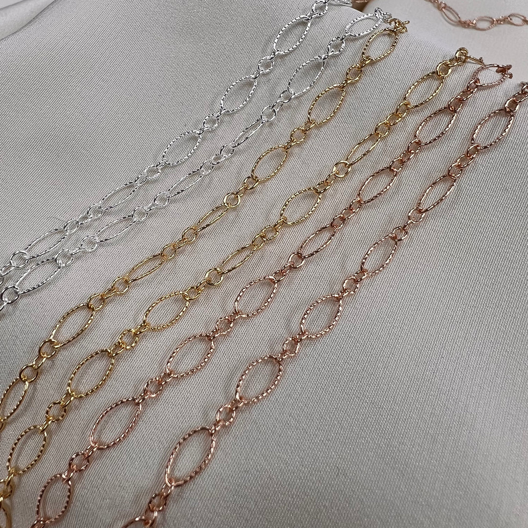 CX37: Long + Short 4.4mm Oval Twist Link chain By the Foot