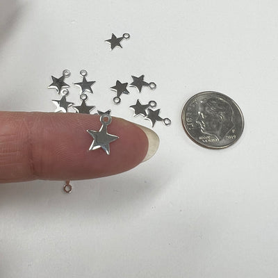 CH07 Star 5.5mm wide SS Charms (pack of 6)