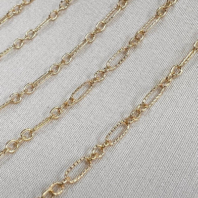 CX40: Long + Short 2.1mm Paperclip Twist Chain By the Foot