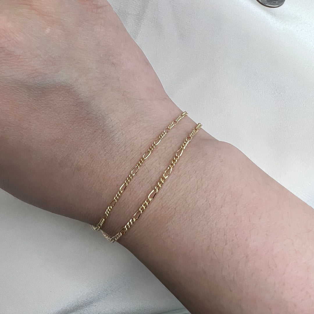 CX28: 1.5mm Round Figaro Chain by the foot