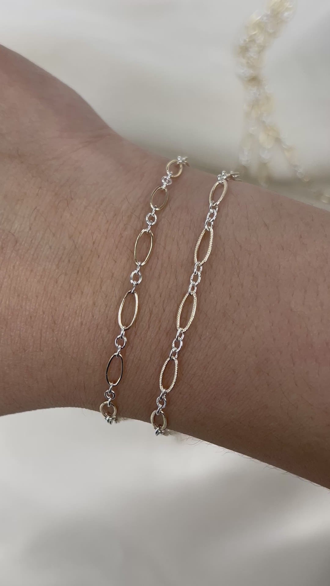 CX127 - Mixed Metal Long plus Oval Chain by the foot