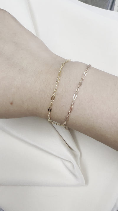 Long and Short Dapped Lace Chain - By the Foot