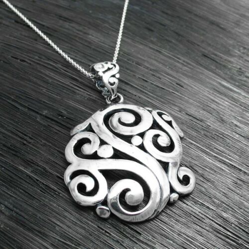 0019 Scroll Pendant only