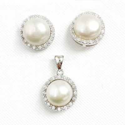 82-1967 Fancy Freshwater Pearl Pendant Only