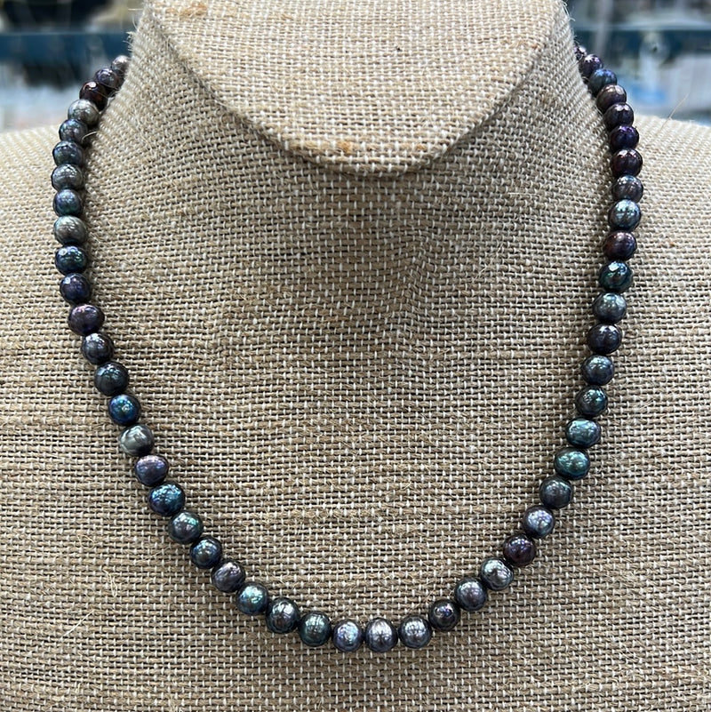 6mm Peacock Facet Cut Pearl Necklace