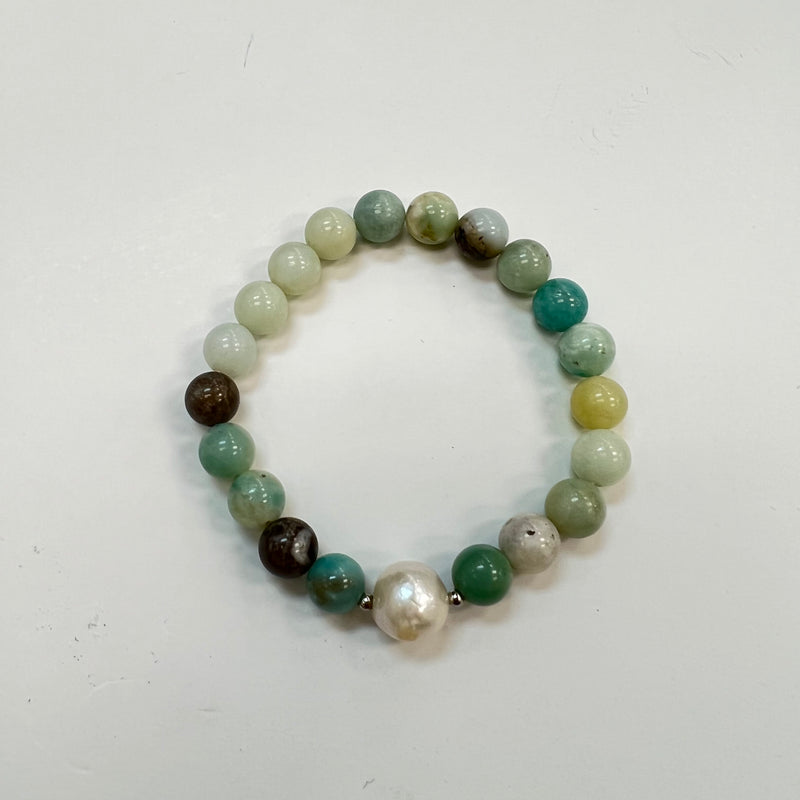 Stretch Bracelet with Pearl Center Stone