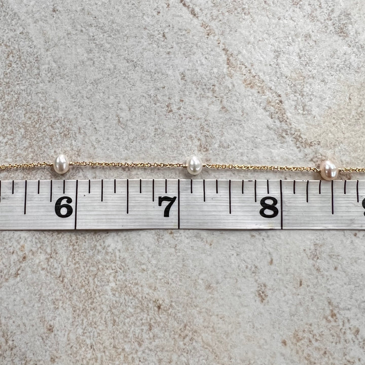 CX62A: 1.25” Space Wire Wrapped 4mm Pearl Station Chain By the Foot