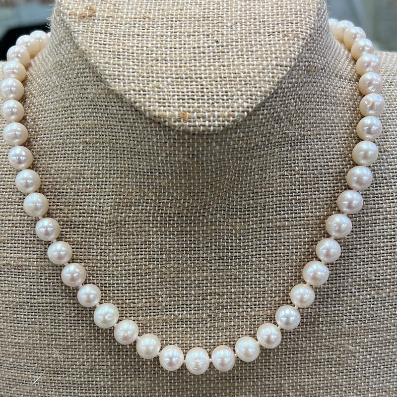 8-9mm Knotted Freshwater Pearl Necklace