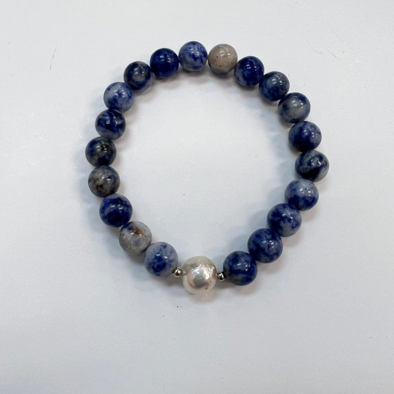 Stretch Bracelet with Pearl Center Stone